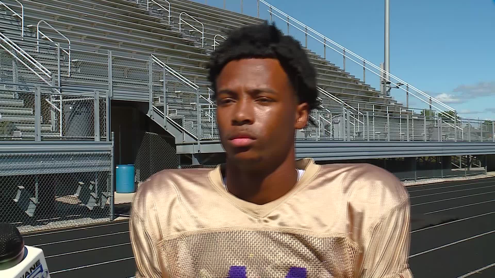 mylan-graham-full-interview-at-new-haven-bulldogs-football-practice-on