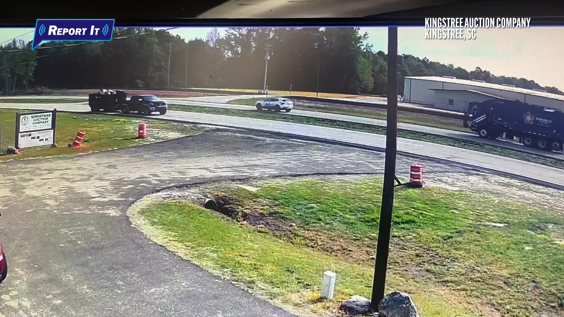 VIDEO: Amtrak train collides with garbage truck in Kingstree – WSPA 7NEWS