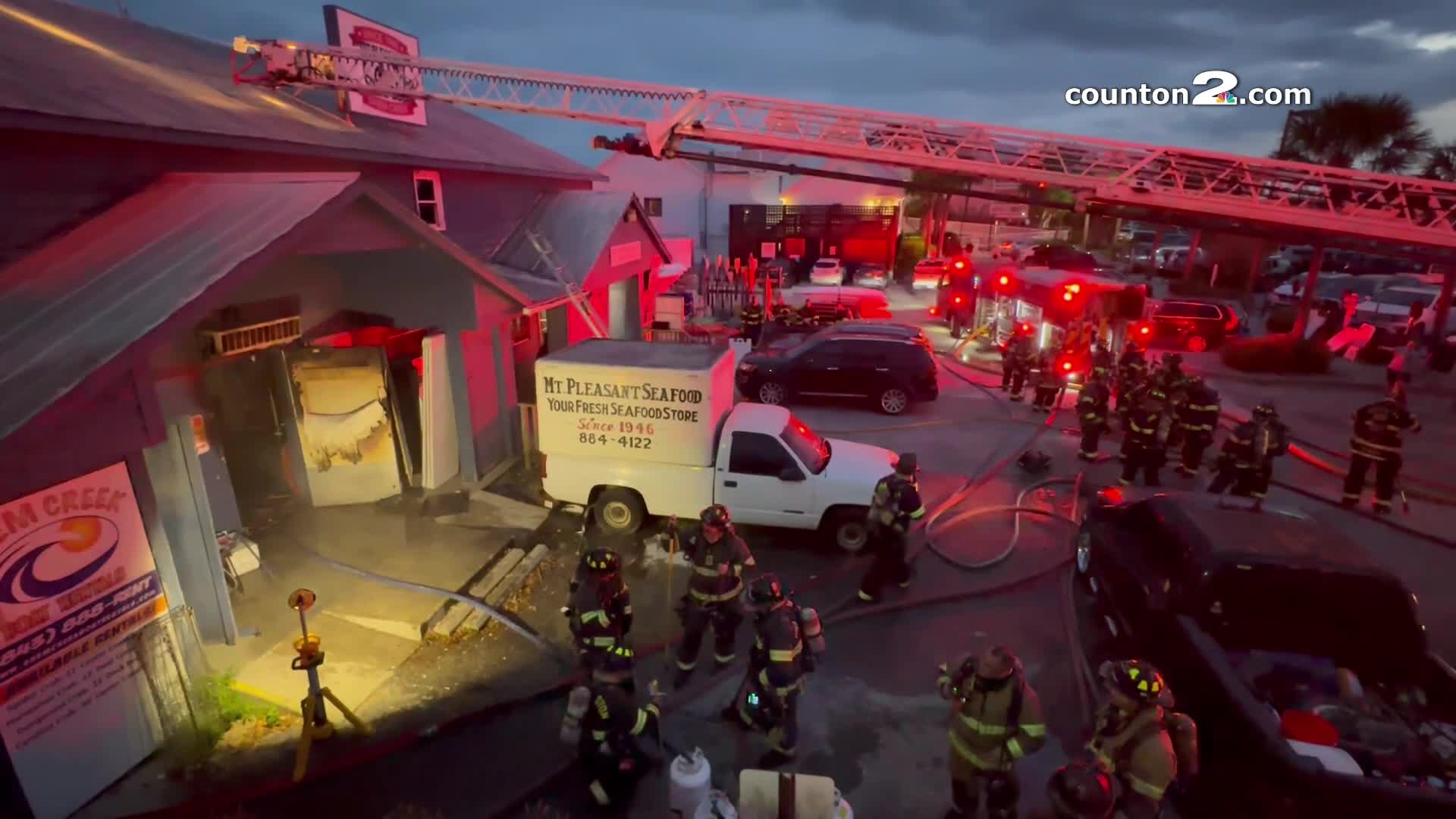Crews respond to fire at Mount Pleasant Seafood – WCBD News 2