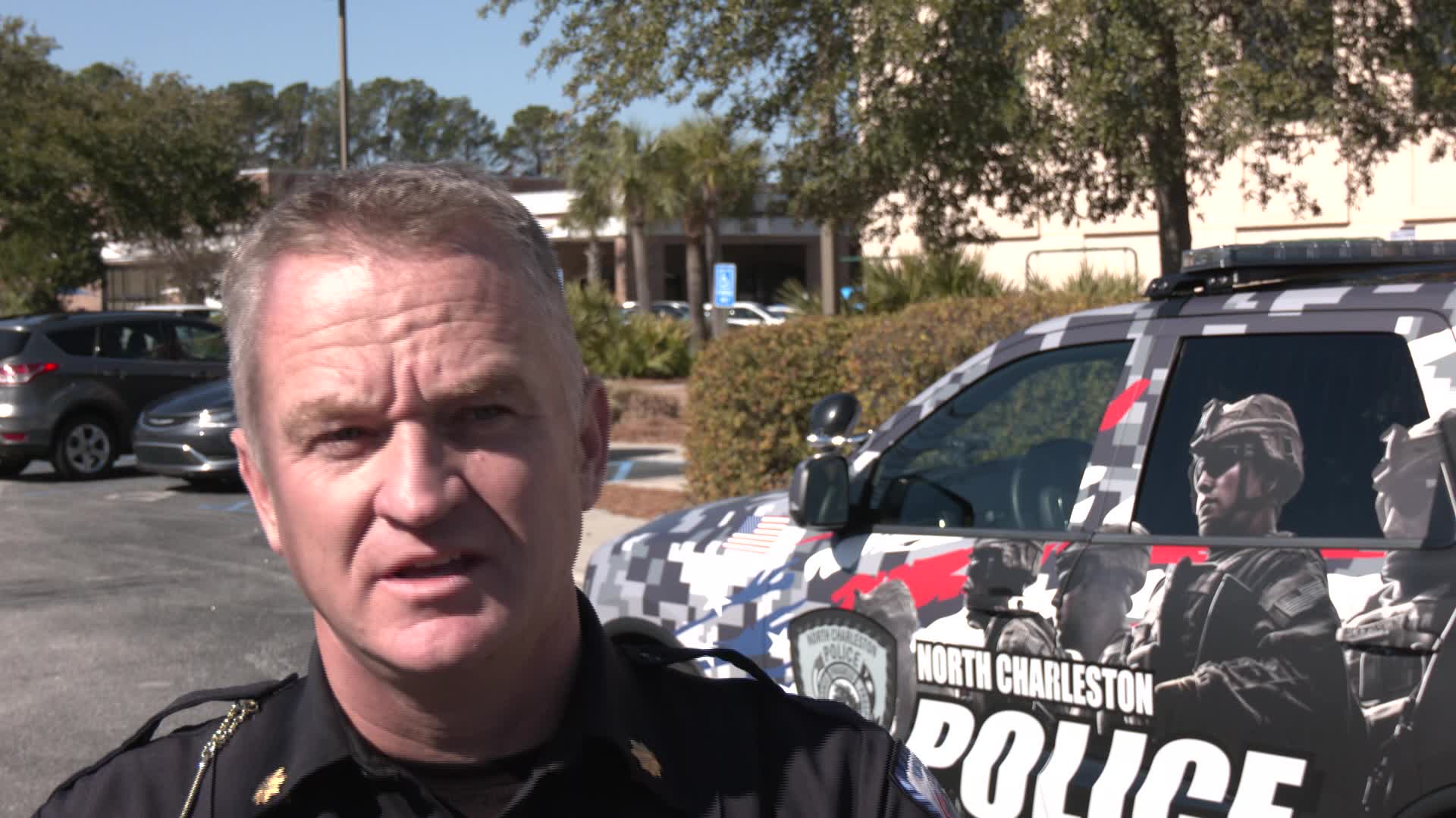 NCPD recognizes team that saved man in crisis on I‑526 – WCBD News 2
