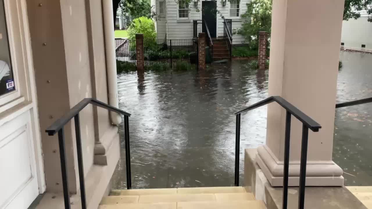 Rain prompts flooding on Morris Street Wednesday afternoon – WCBD News 2
