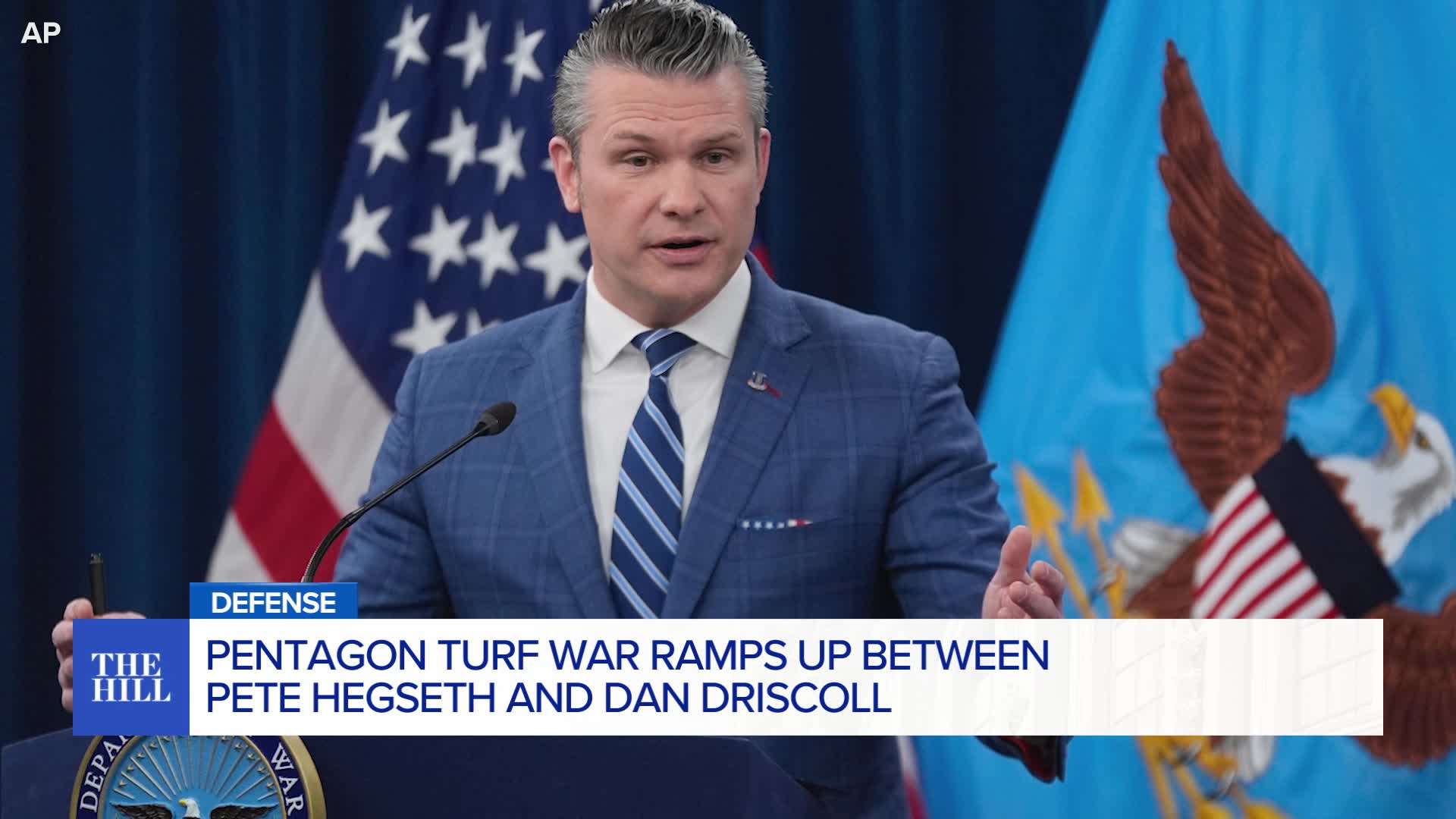 Judge orders press back to Pentagon